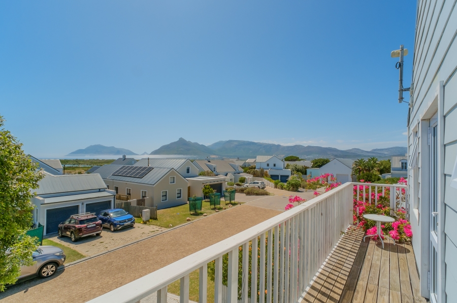 3 Bedroom Property for Sale in Bluewater Estate Western Cape